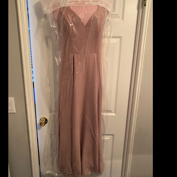 Hayley Paige Occasions Dresses & Skirts - Hayley Paige collection bridesmaid dress